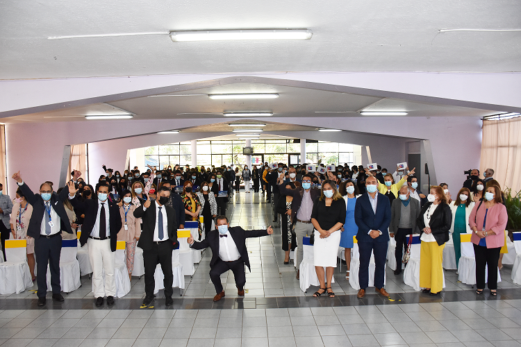 SLEP Colchagua inauguró Año Escolar 2022 entregando tablets y útiles escolares a los estudiantes del territorio
