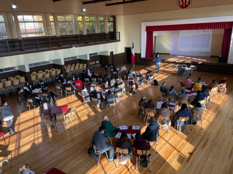 Gran participación de encargados de convivencia escolar del territorio en jornada para el desarrollo socioemocional